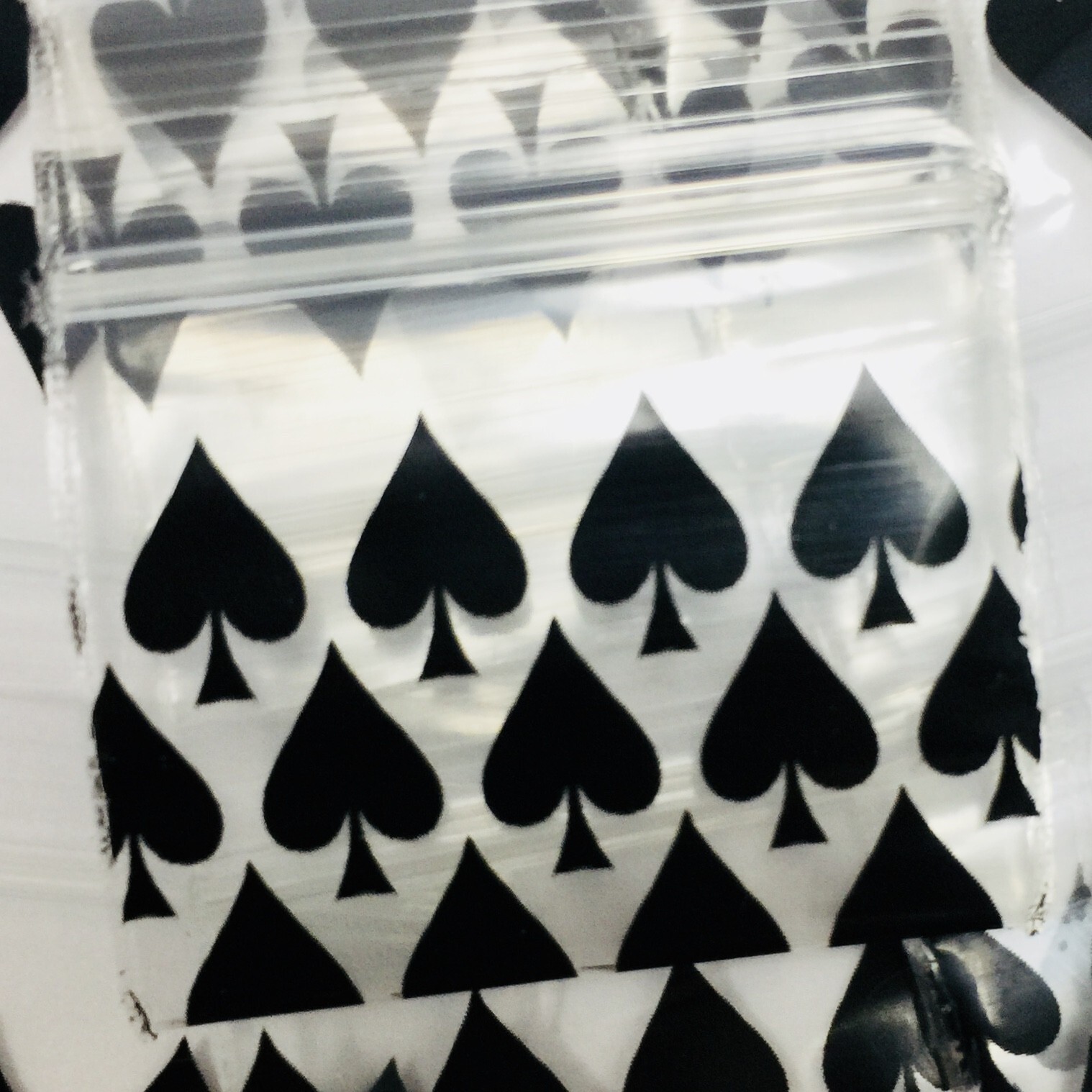 2.5 MIL 12510 MINI ZIP DESIGN BAGS 1.25″X1″ 10 DSN PRE-MIX 1000PCS, READ DETAILS