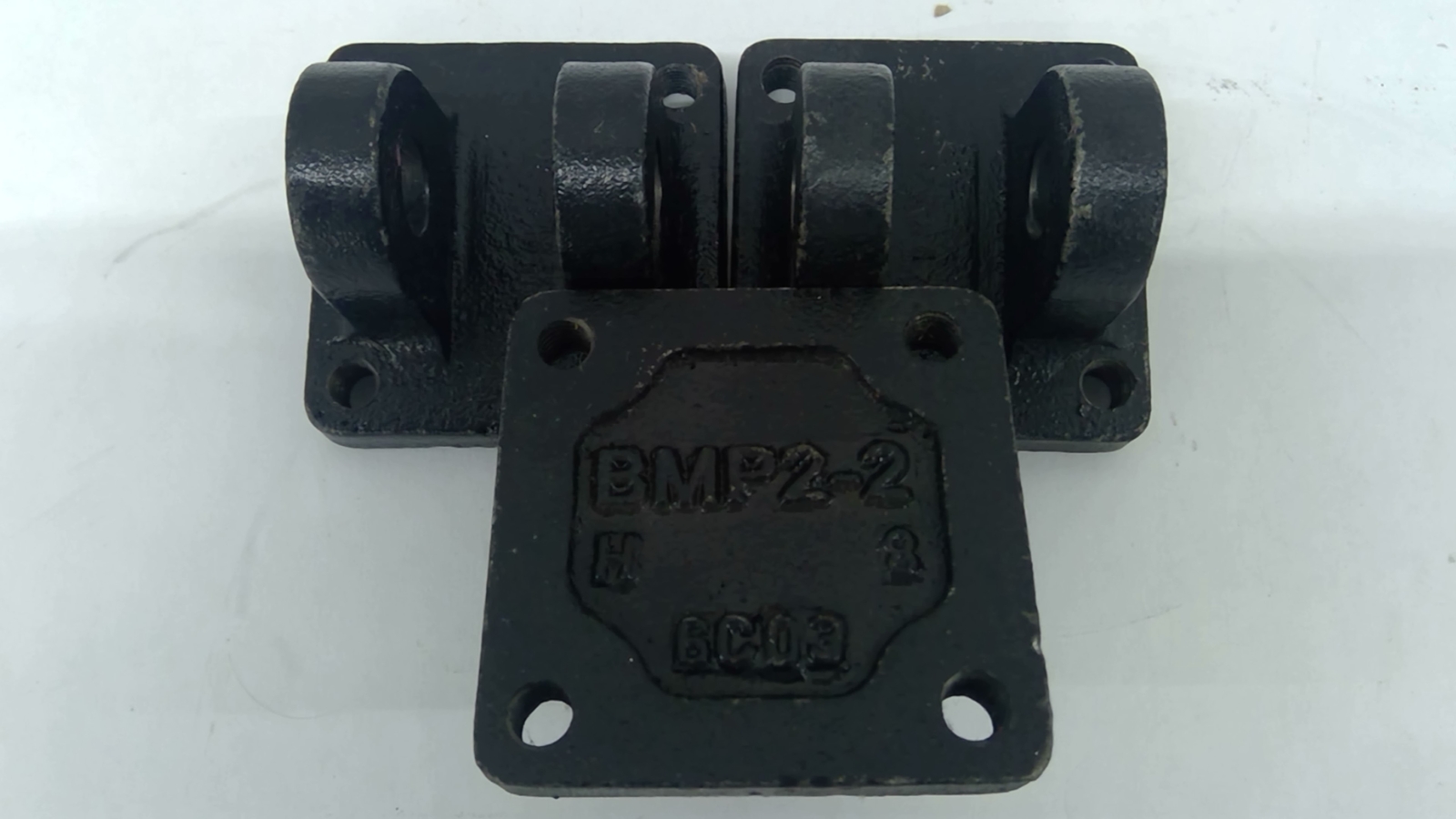 Miller Fluid Power Clevis bracket BMP2-2 H8 6C03 Lot Of 3