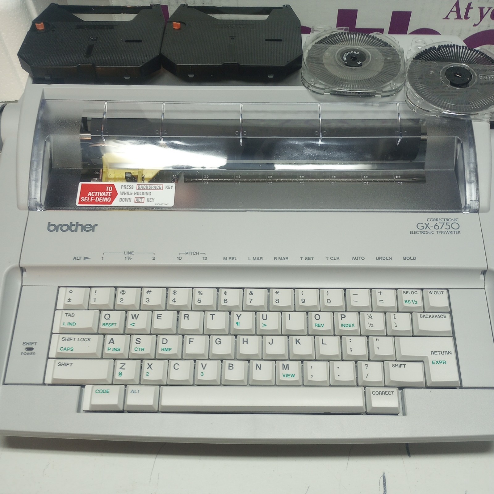 Brother GX-6750 Daisy Wheel Correctronic Electronic Typewriter Tested & Working!