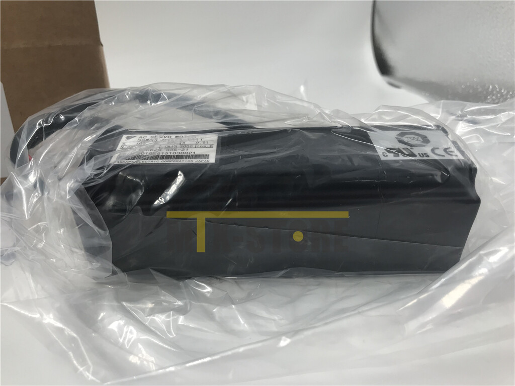 1QTY SGMAS-01A2A-YR11 SGMAS01A2AYR11 YASKAWA SERVO MOTOR
