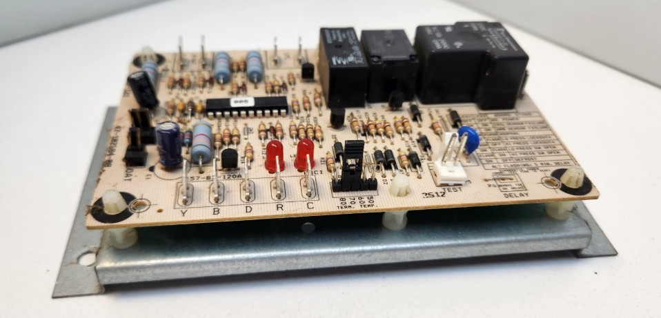 Rheem Ruud Control Board 1157-121 47-102684-08