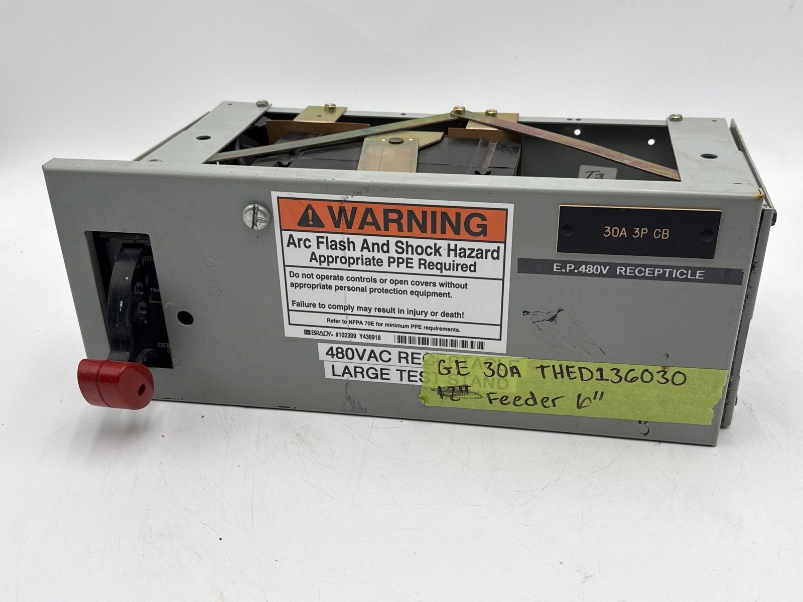 GE 8000 6″ 30A MCC Feeder Bucket 30 Amp Breaker THED136030