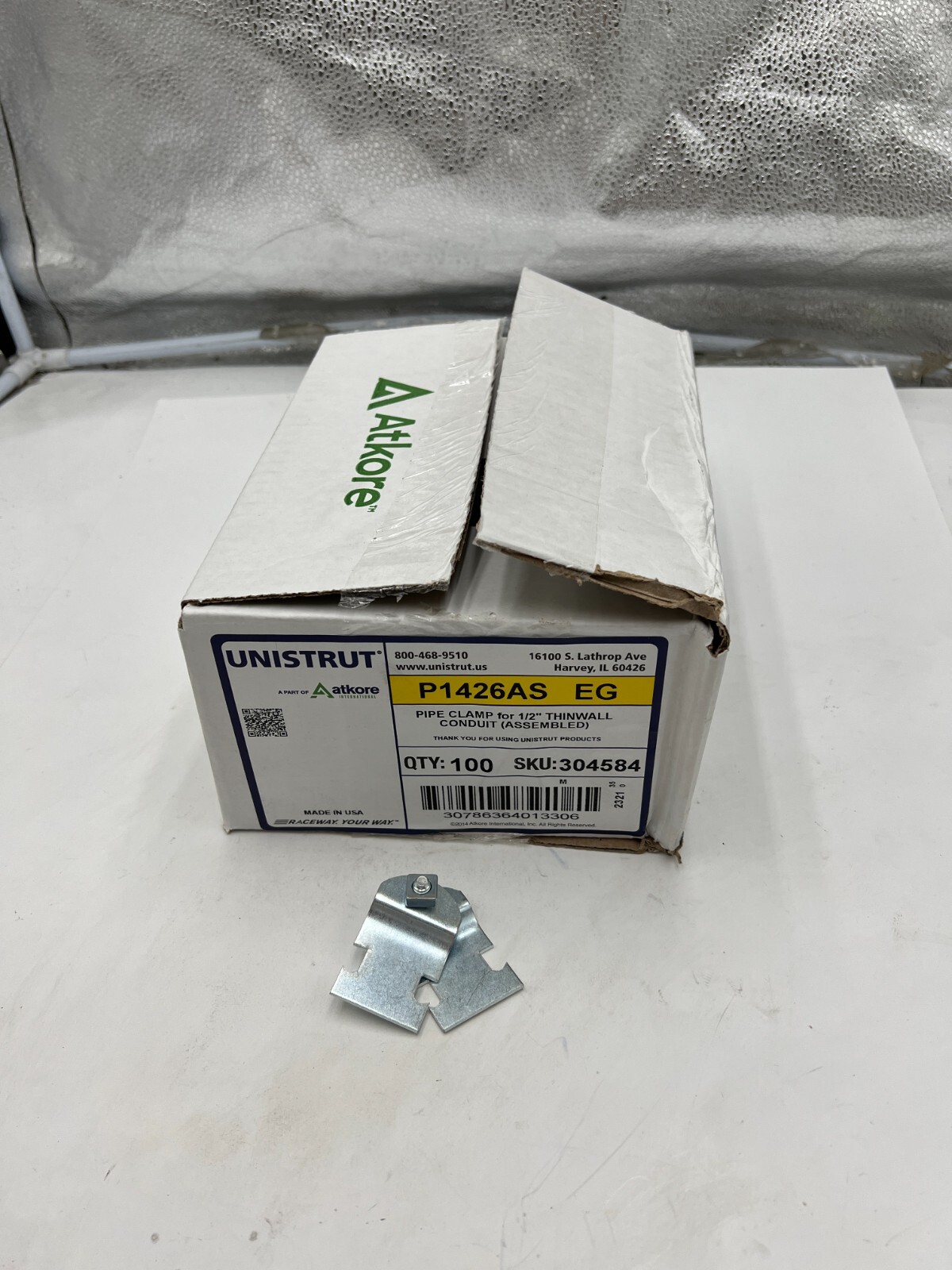 Box of 100-ATKORE Unistrut EMT Pipe Clamp For 1/2″ Thinwall Conduit P1426AS-EG