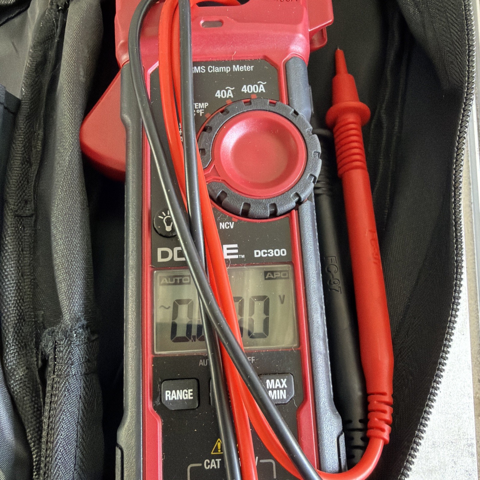 DOYLE 400A AC True-RMS Auto-Ranging Digital Clamp Meter
