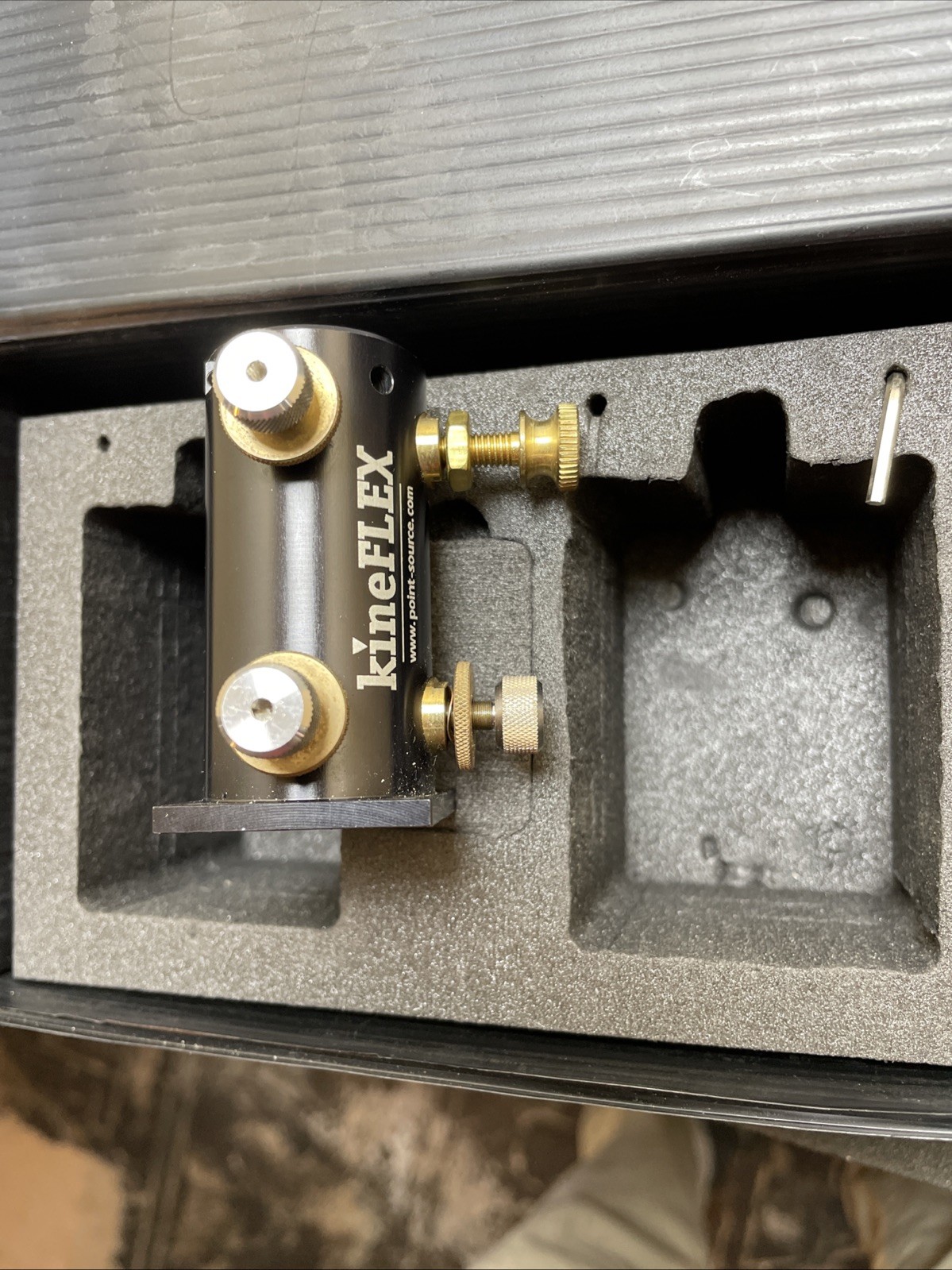 Qioptiq KineFlex Laser Pre-Alignment Tool
