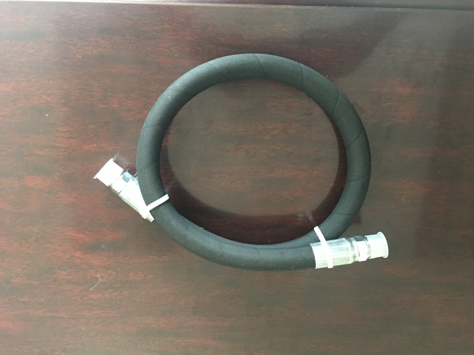 3/8″x 48″ Hydraulic Hose 5,000 PSI Assembly with 1 Male Pipe, 1 Male Pipe Swivel