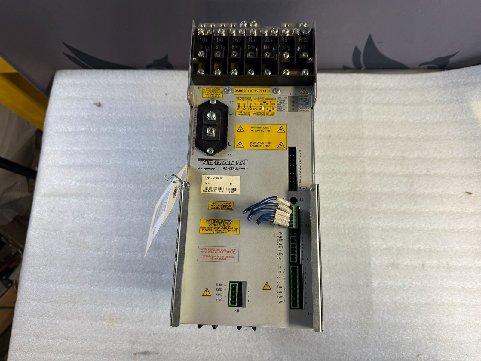 REXROTH INDRAMAT TVD 1.2‑15‑03 AC Servo Power Supply USED