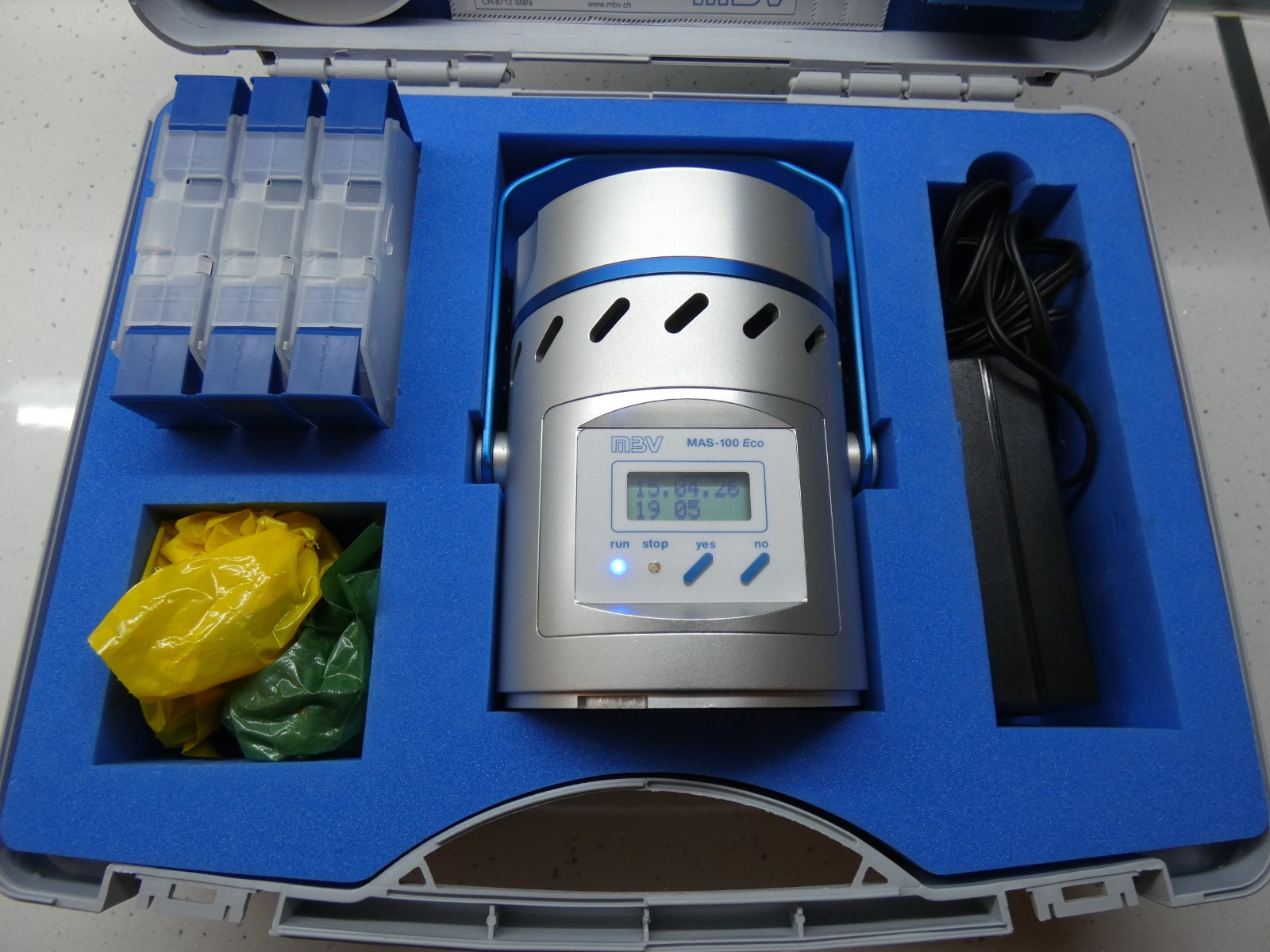 MBV Merck MAS-100 Eco MICROBIOLOGICAL AIR SAMPLER Air Monitoring System