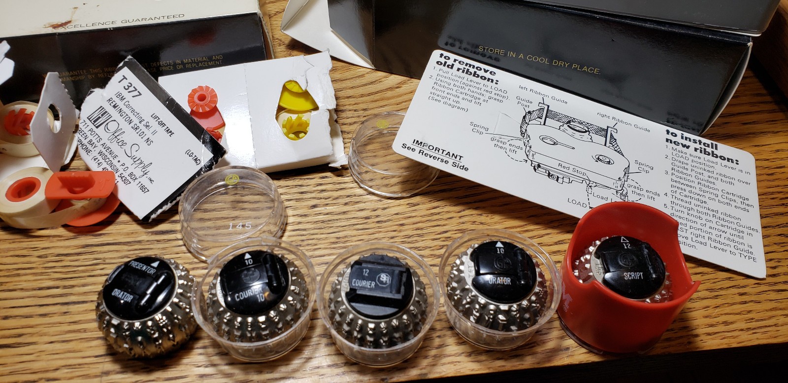 IBM Selectric II Typewriter 5 BALLS 1 RIBBON Script Courier Orator electric VTG