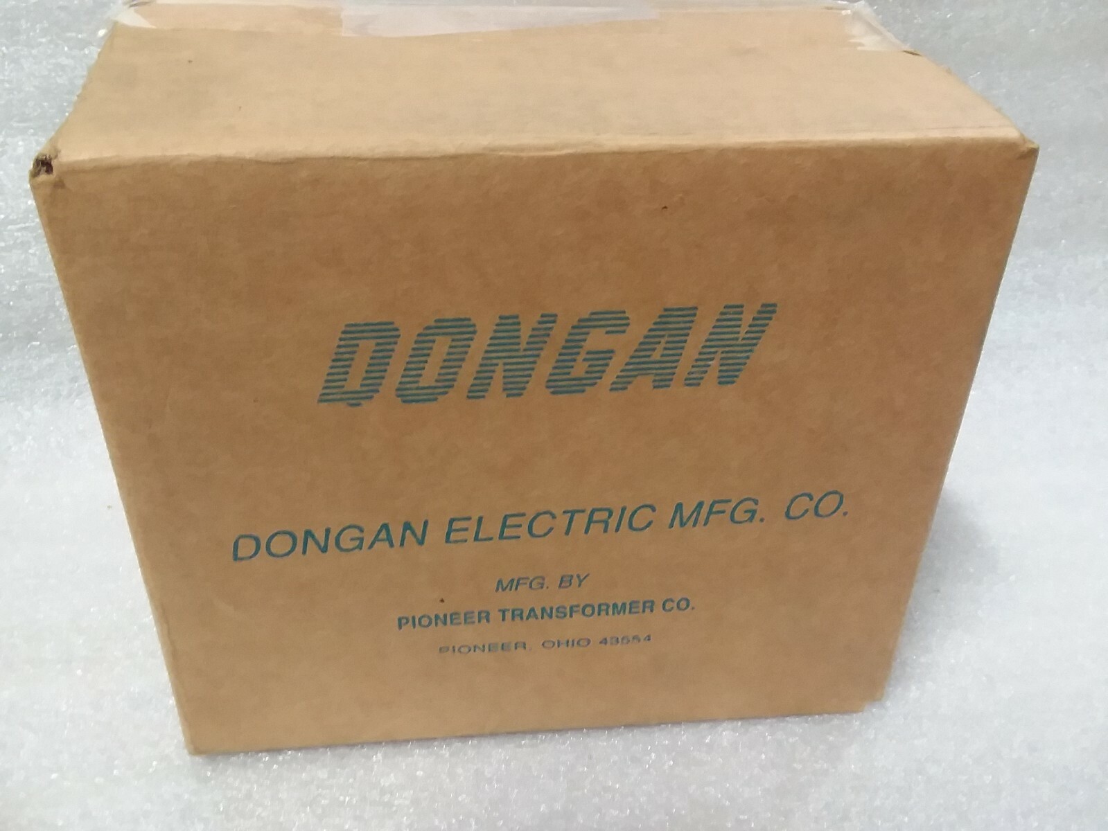 Dongan ES-10075.494 Multi Tap Transformer 100VA 380 400 416 / 110vac 115vac 120