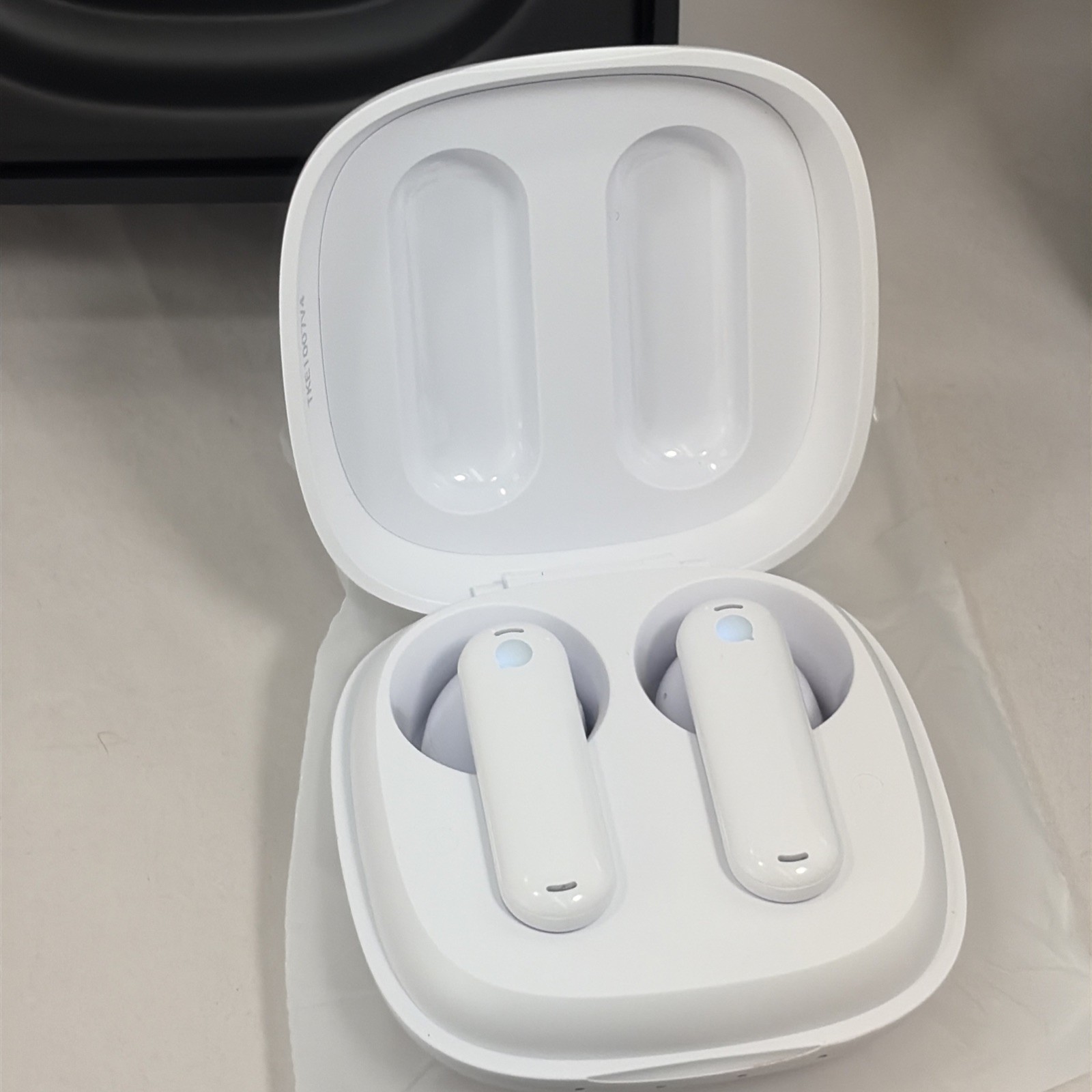 Timekettle WT2 Edge W3 Translator Device Bidirectional Earbuds 40 Languages
