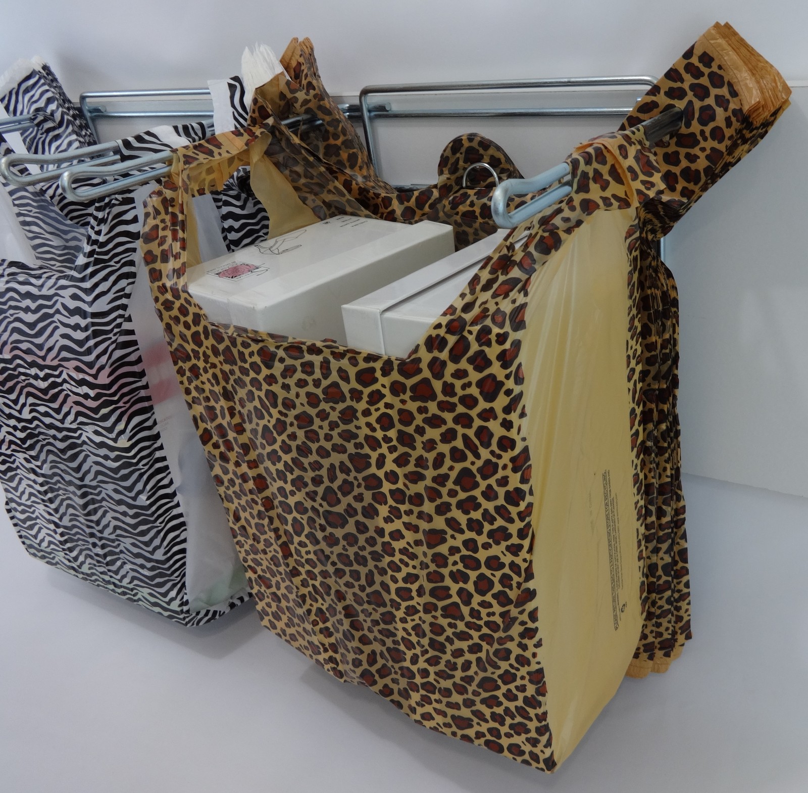 Design T-Shirt Bags Leopard or Zebra Print 11.5 x6x21 Shopping Bags with Handles