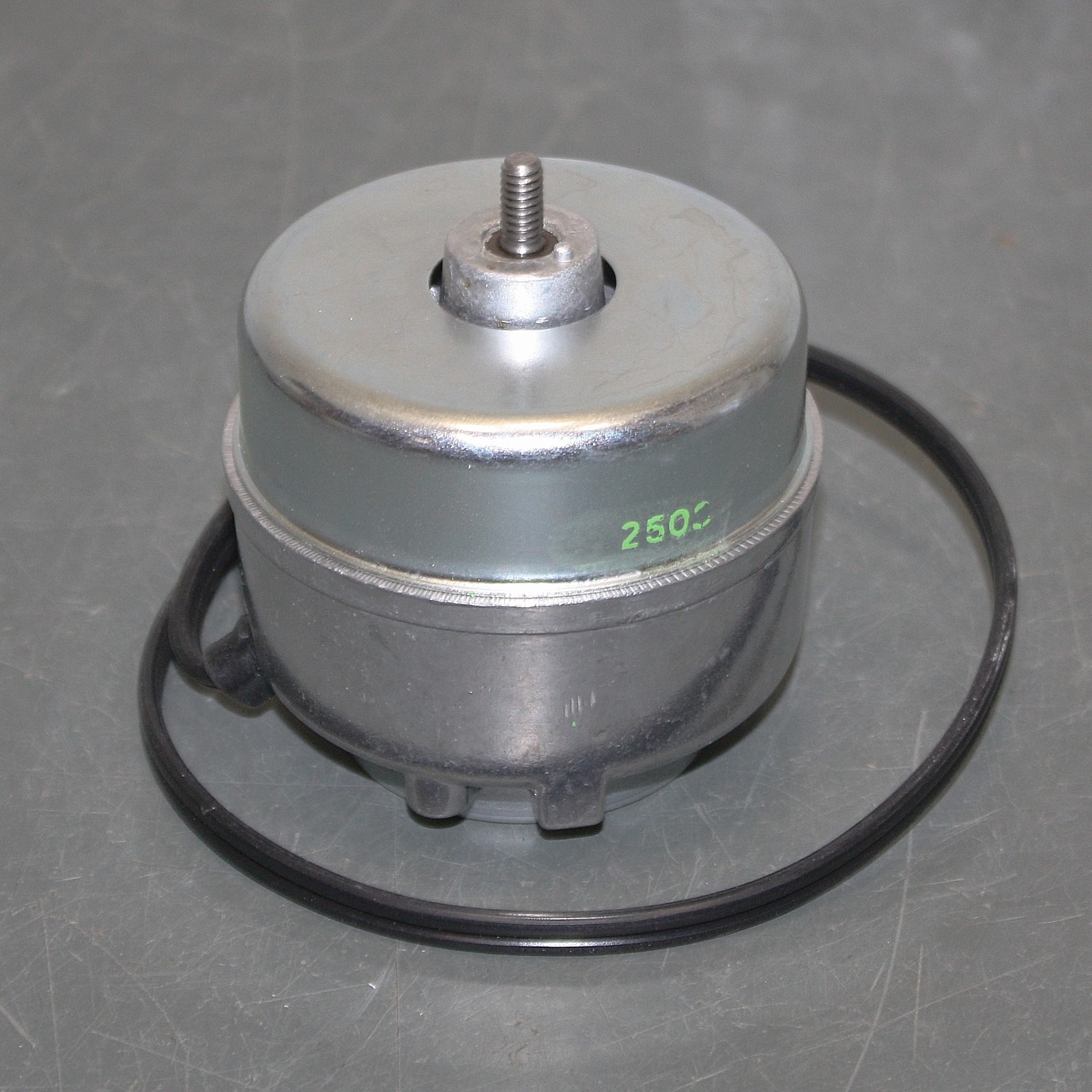(6) Supco Unit Bearing Electric Motor SM5421, 1/4″ Threaded Shaft, 230V 1550 rpm