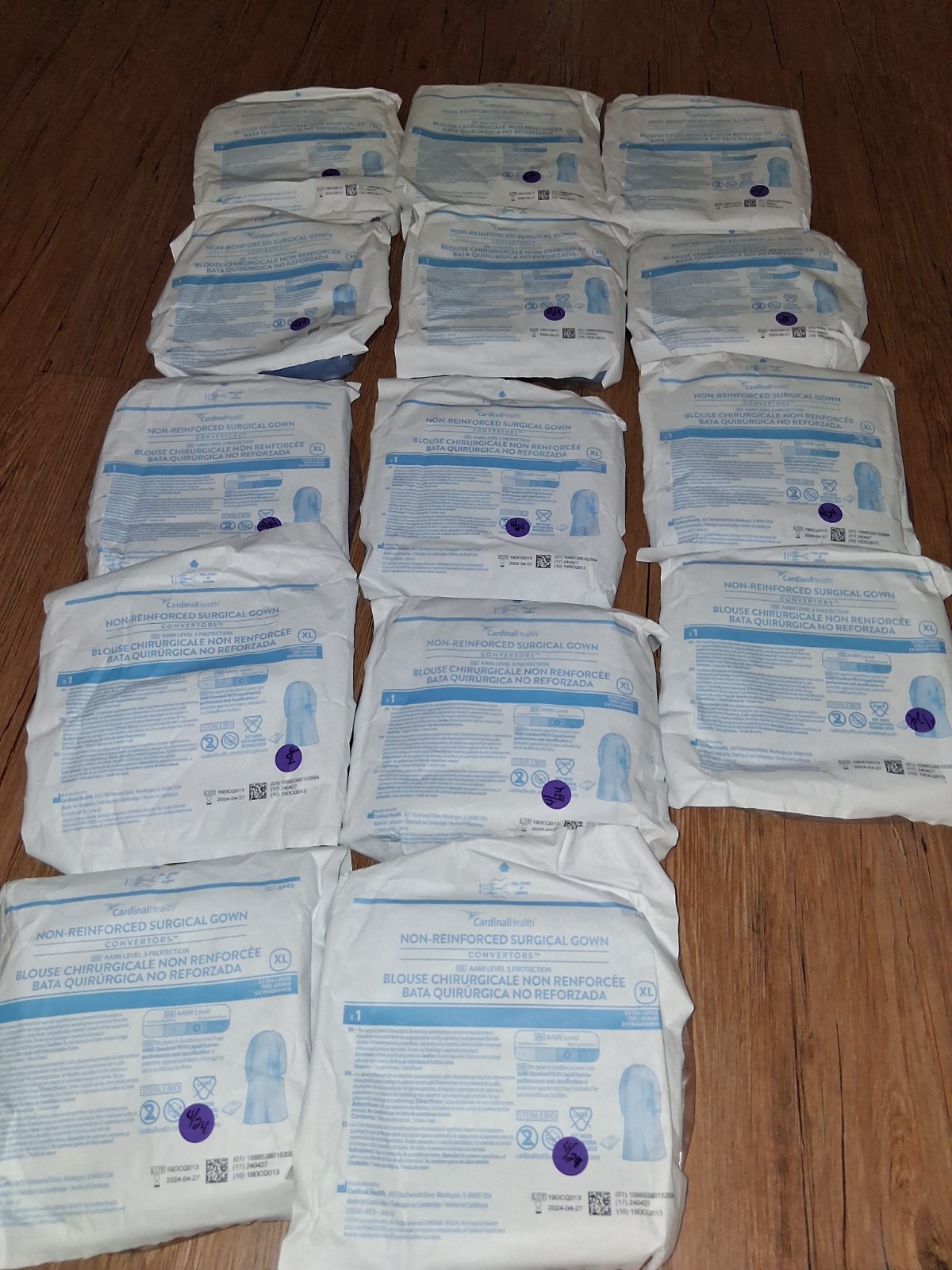 Lot of 14 Cardinal Health 9545 XL Non-Reinforced Surgical Gowns AAMI Level 3