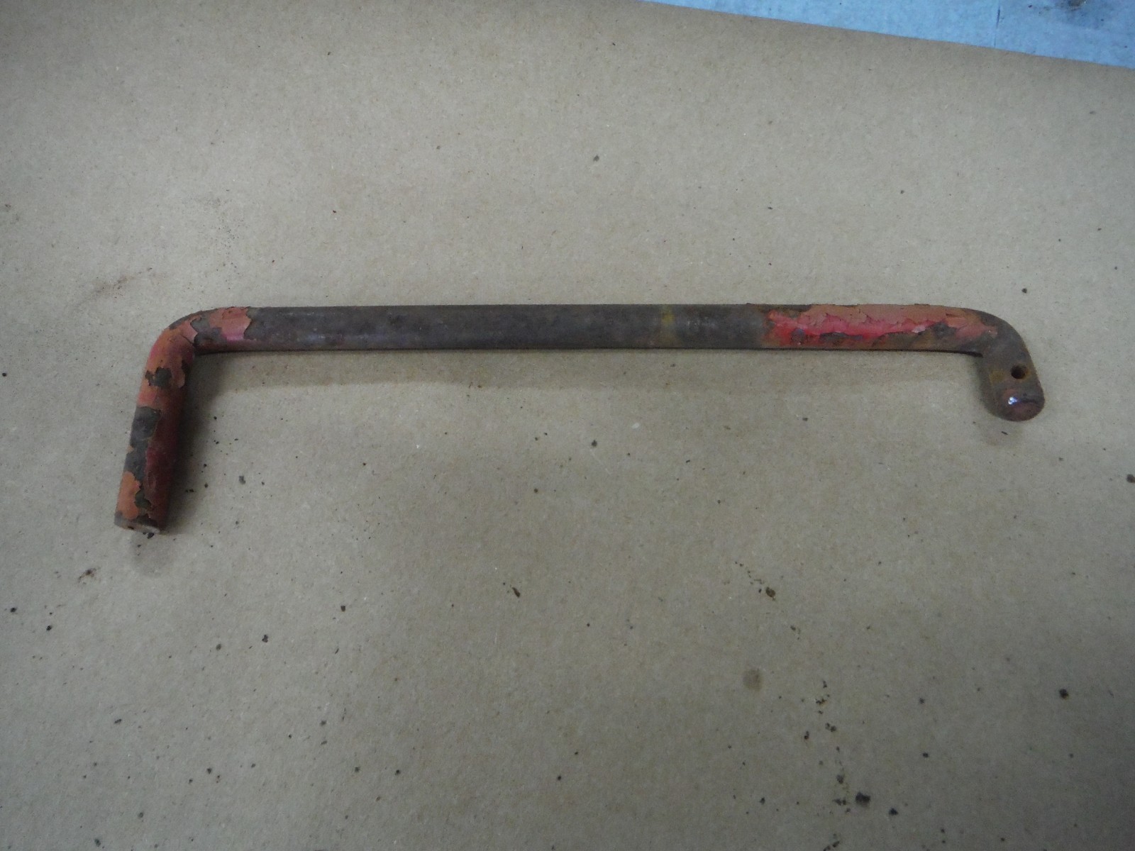 IH FARMALL H BELT PULLEY CONTROL ROD (287)