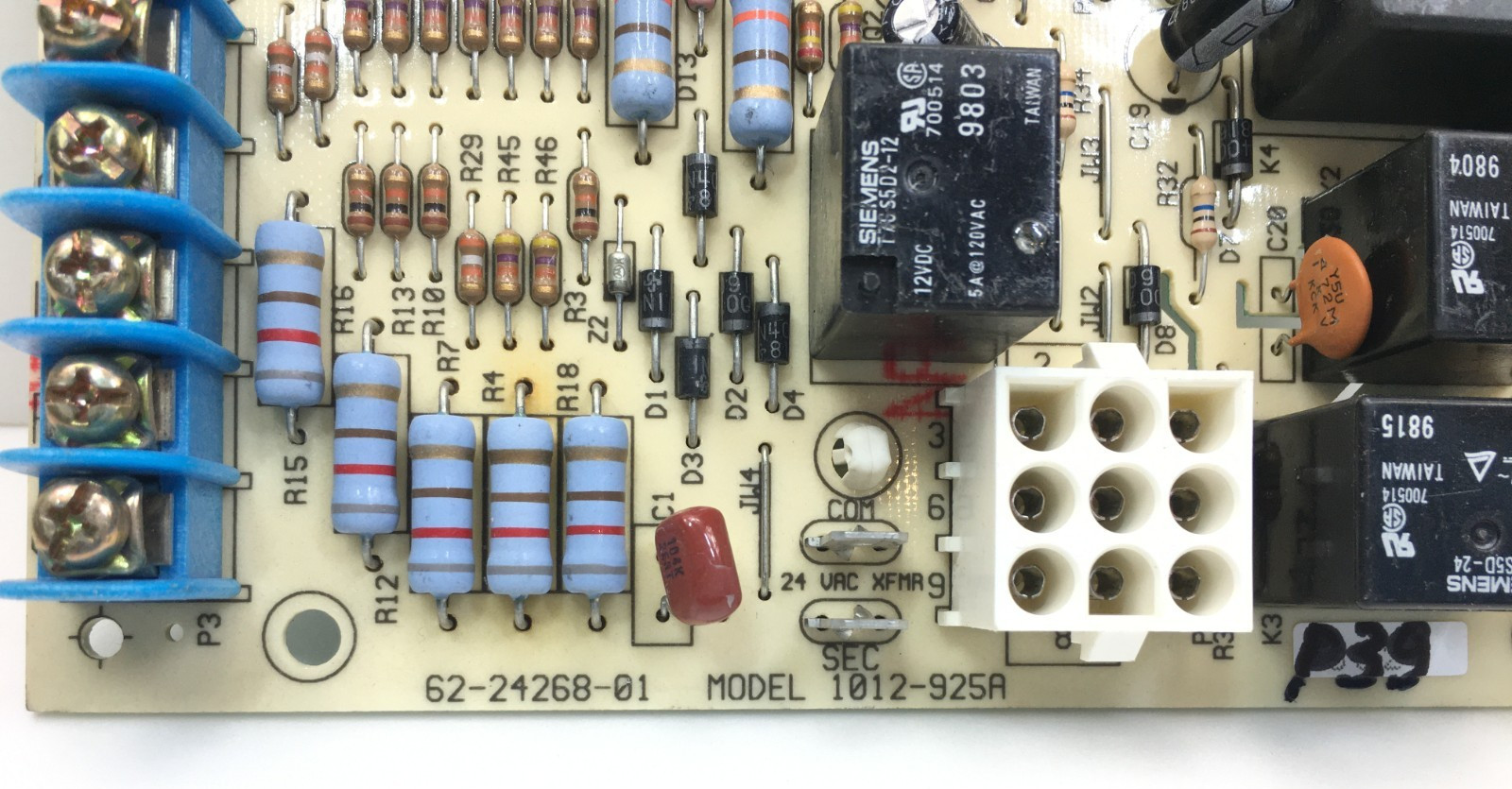 Rheem Ruud 62-24268-01 Furnace Control Circuit Board 1012-925A used #P37 #P39