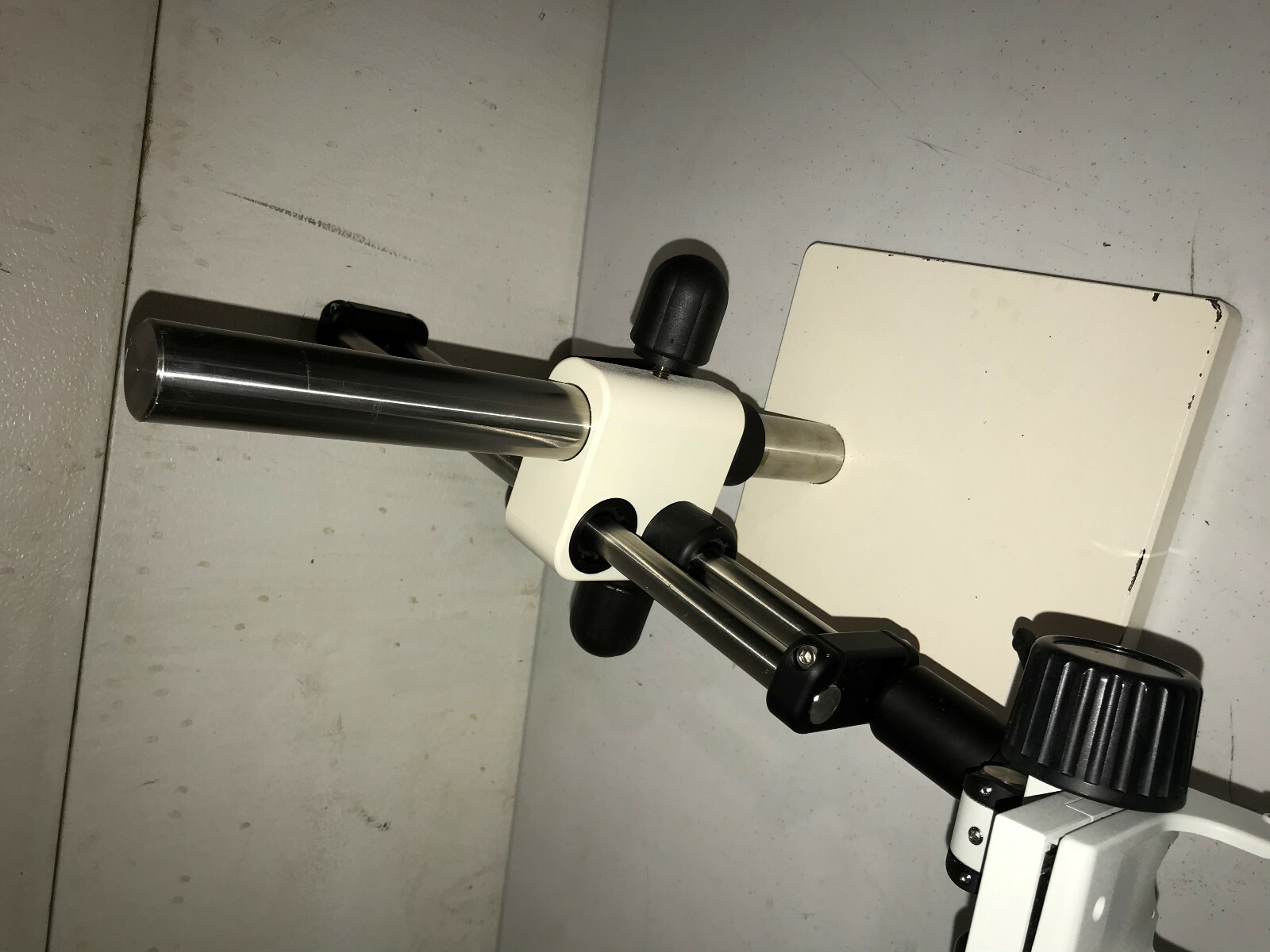 12519 olympus Sz-51 microscope on base stand eye pieces: WHSZ10x-H/22