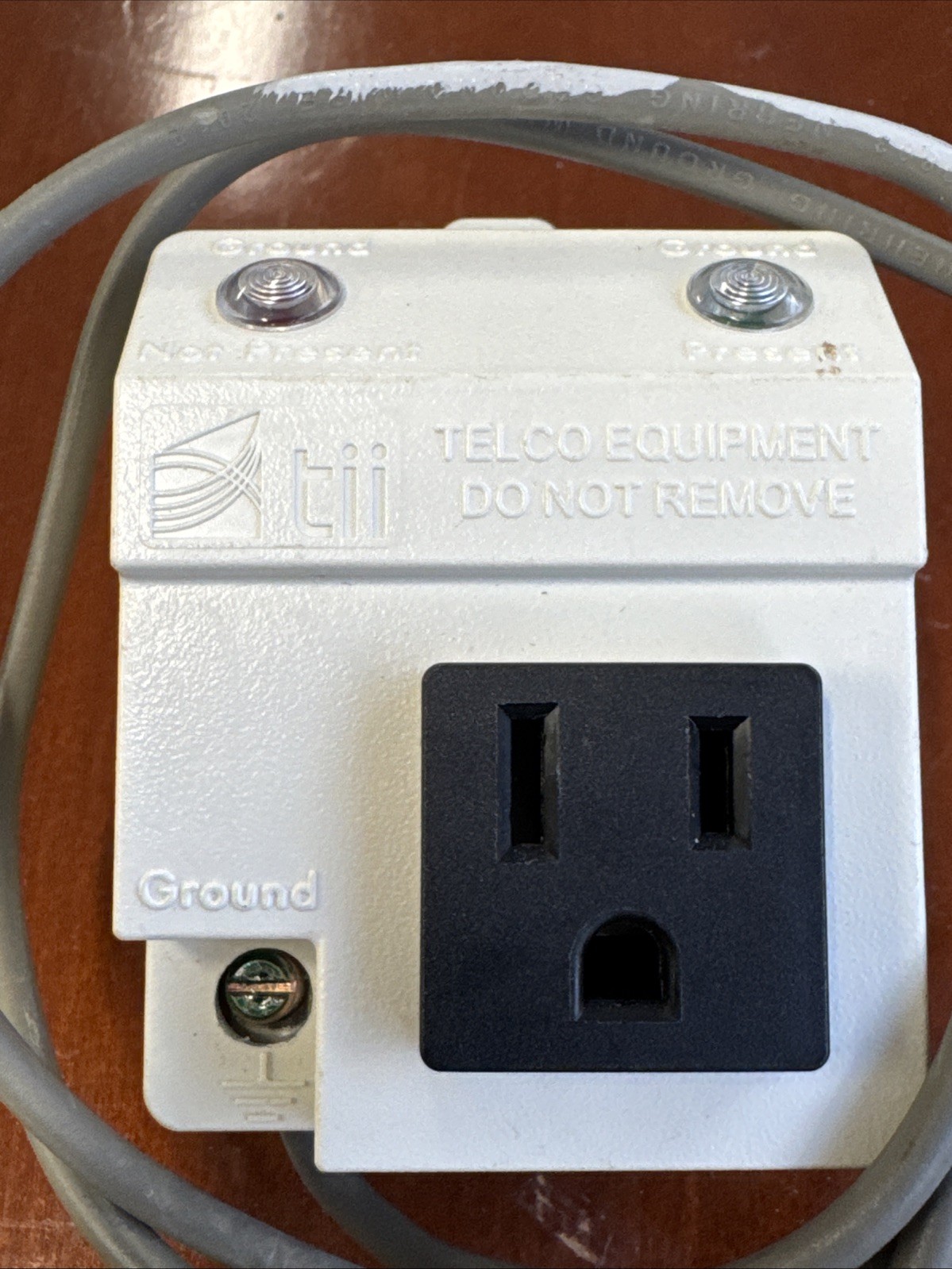 Network Technologies TII 442 Grounding Module