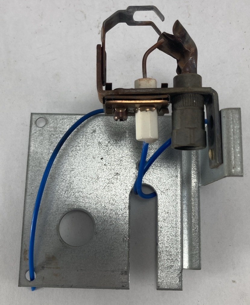 OEM Honeywell Commercial Unit Heater Furnace Pilot Spark Ignitor Assembly Burner