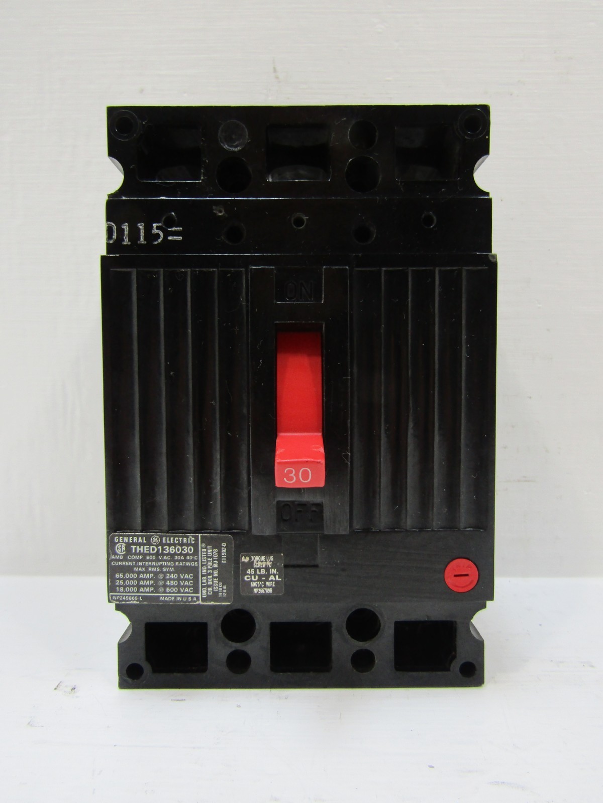 GE General Electric THED136030 30 Amp 600V 3-Pole Circuit Breaker 30A 3P