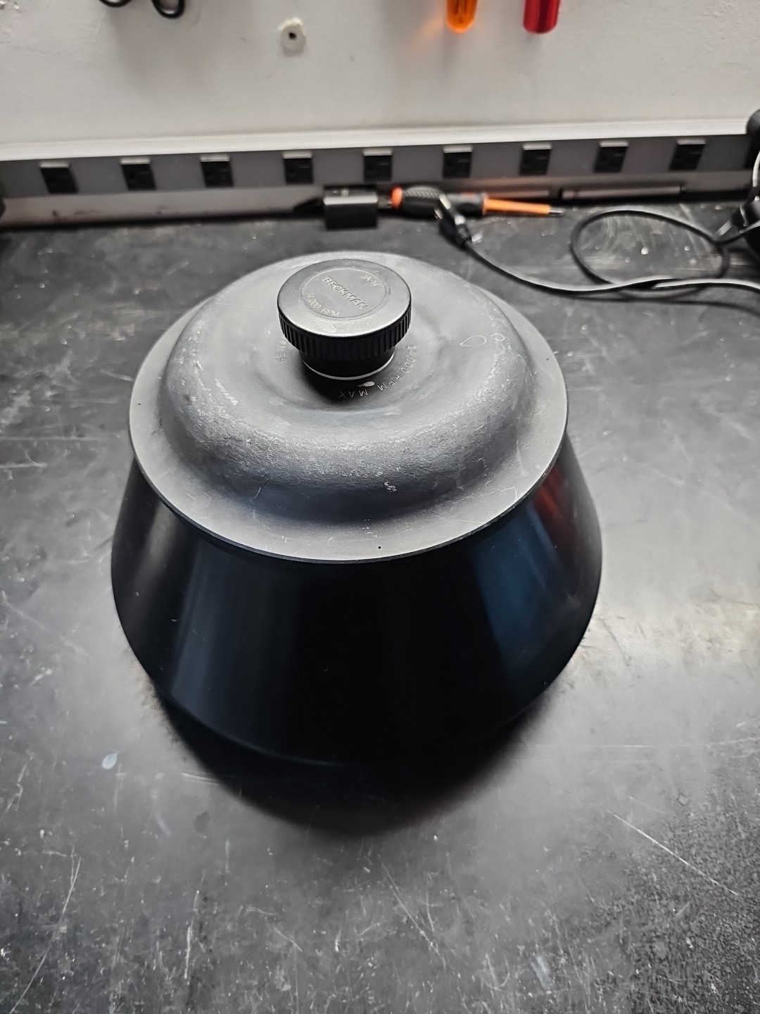 Beckman Coulter JA-14 Aluminum Fixed Angle Rotor 6 x 250ml – 14,000 RPM CLEAN!