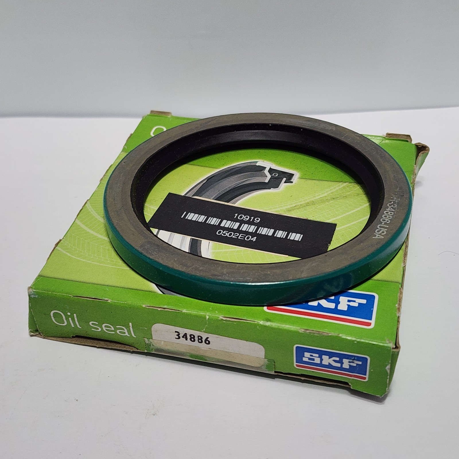 SKF 34886 / 34886 Oil Seal 3.500 in Shaft Dia., 4.501 in OD, 0.375 in Width