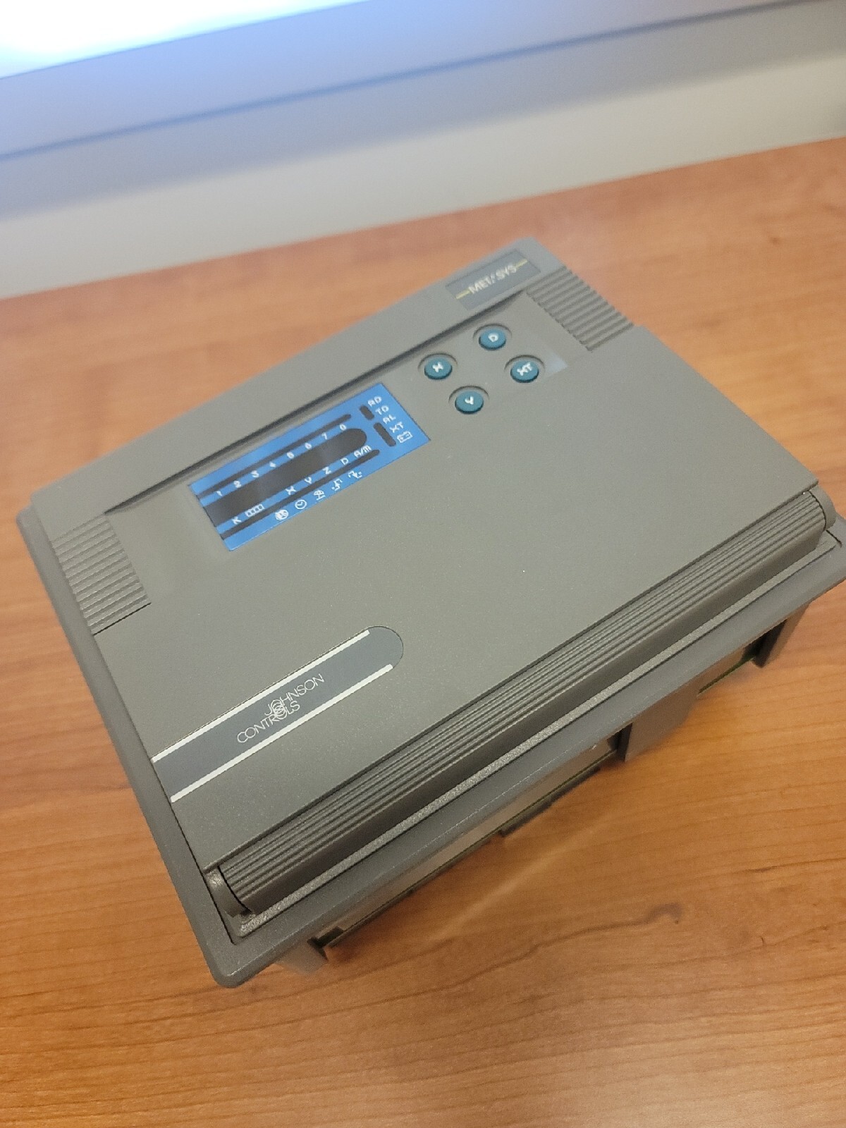Johnson Controls DX-9100-8454 Metasys Controller with 9100-8996 Ry10305