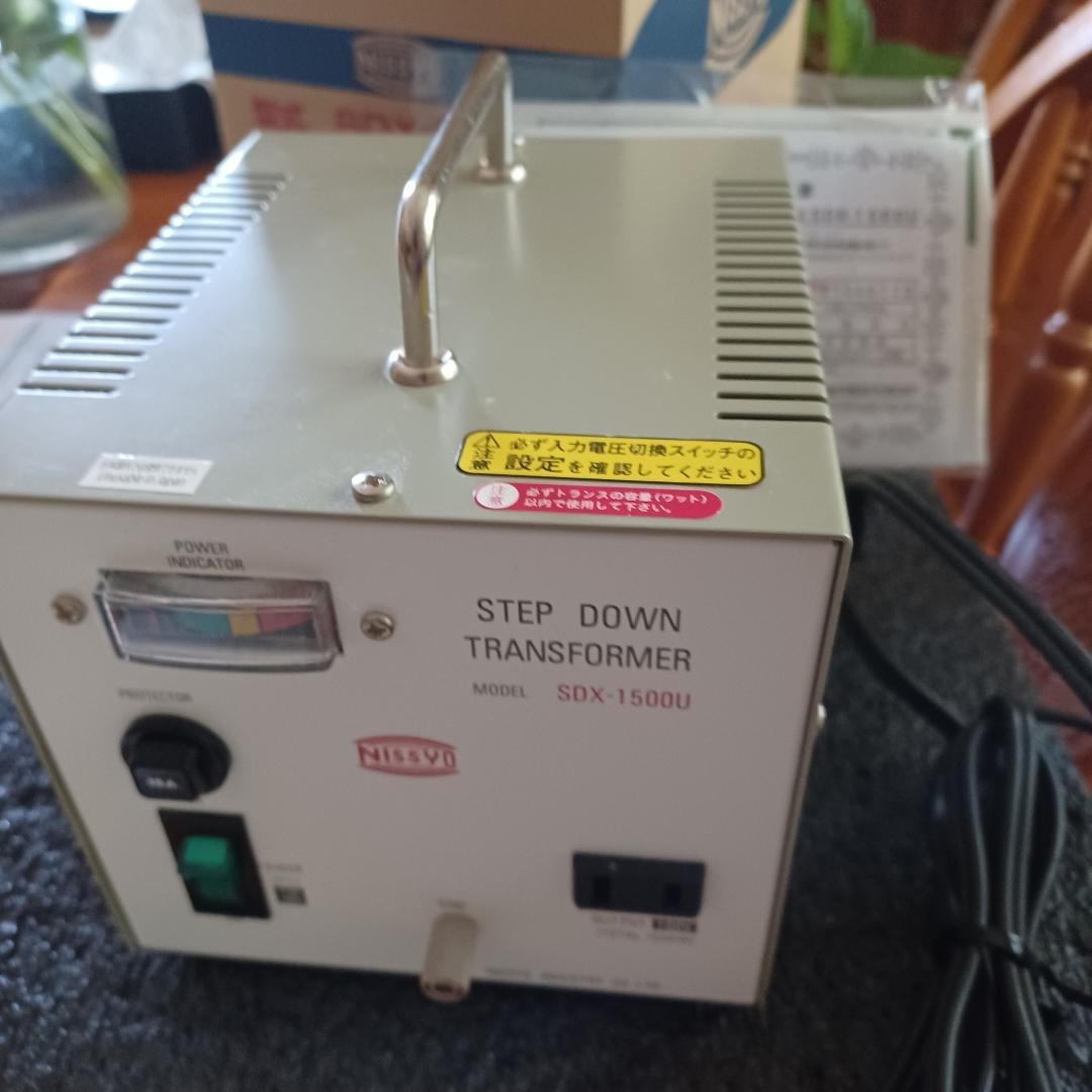 Nissyo 110/120V to 100V 1500W Step Down Voltage Transformer Converter SDX-1500U