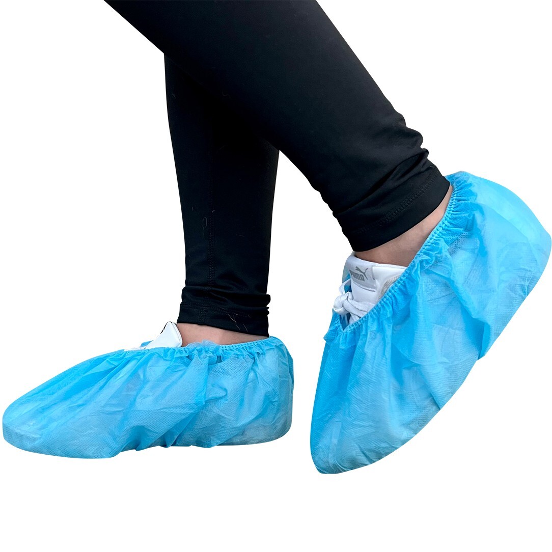 Disposable Waterproof Shoe Cover Nonwoven PP, Anti-Skid, Case of 400 Blue & Pink