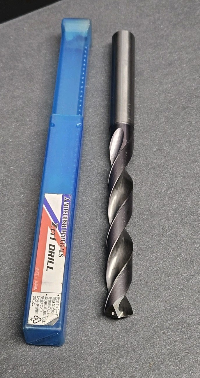 Mitsubishi 31/64″ Solid Carbide Drill ½» Sh. Coolant Th. MZS04844LB Resharpened