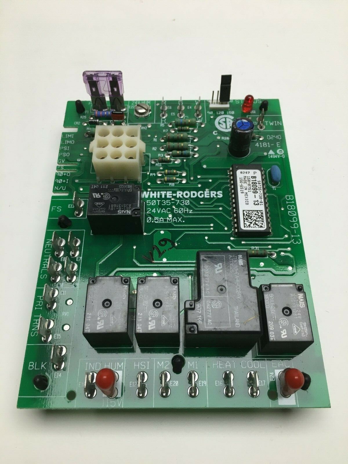 White-Rodgers Goodman B18099-13 Furnace Control Board 50T35-730 used #V29