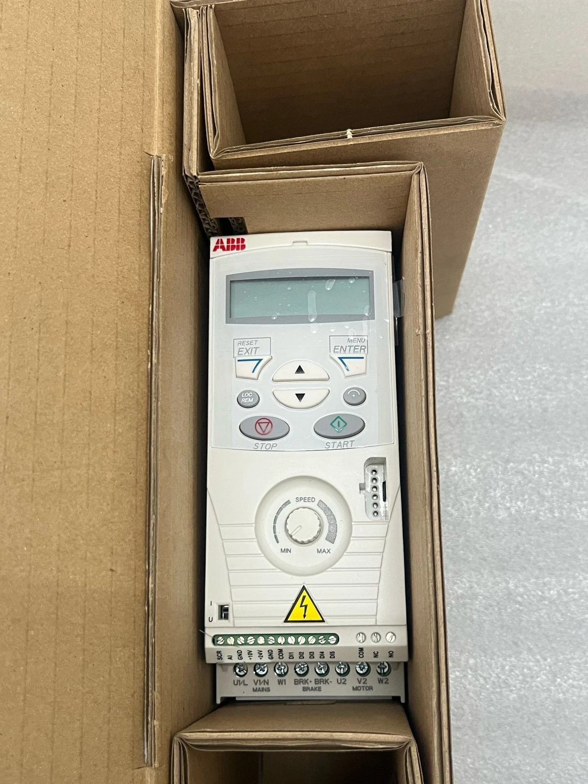 ABB ACS150-03U-01A2-4 0.37KW 400-480V AC DRIVE FAST SHIP DHL.