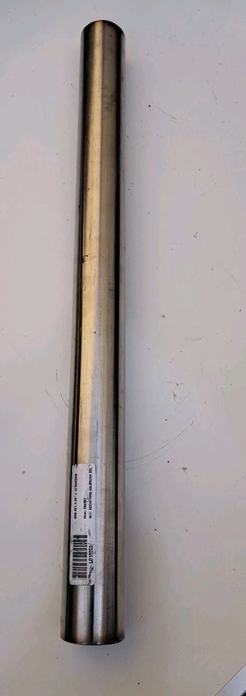 321 Stainless Steel Solid Round Bar 2.25″ OD x 26-5/8 L Weight 30 Lbs