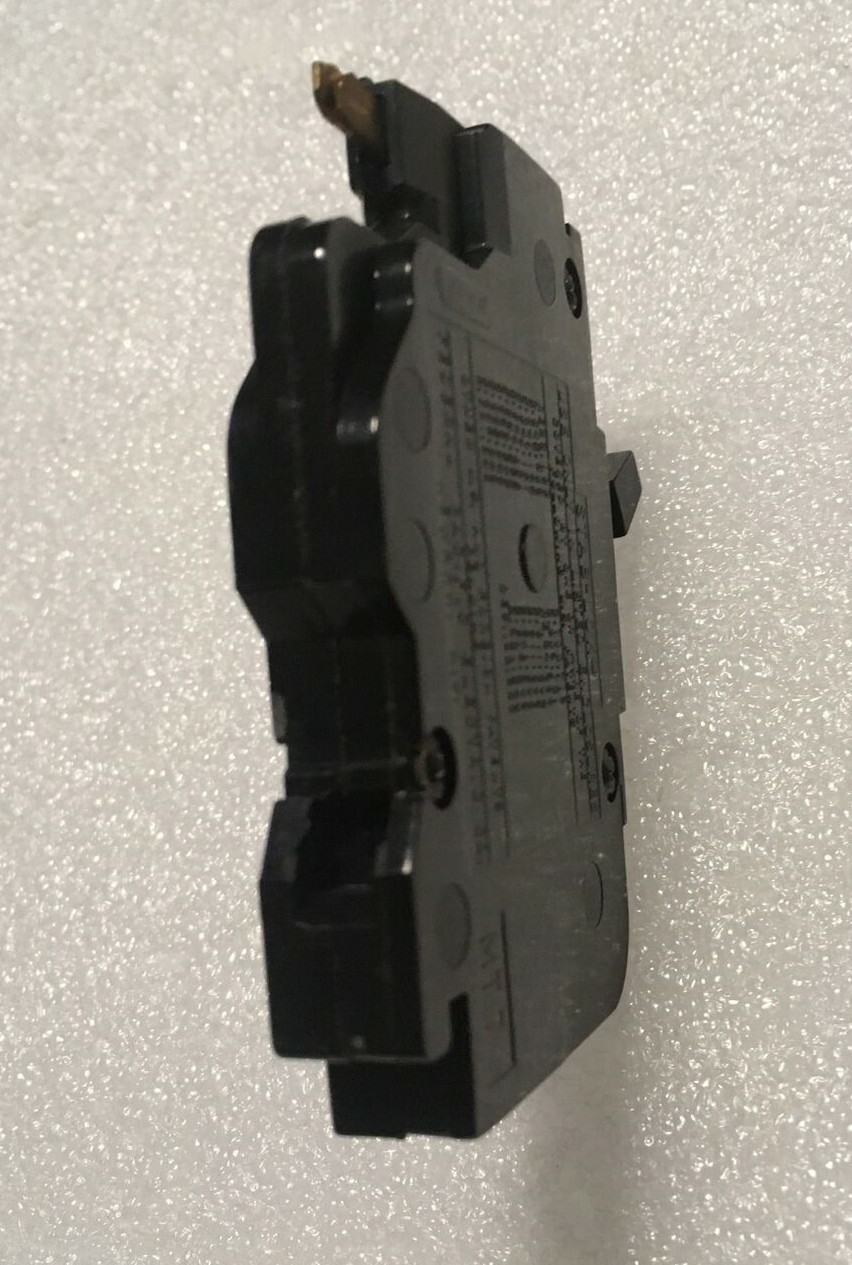 NC120 FPE 20 Amp 1 Pole Stab-Lok «Thin» Federal Pacific Breakers NC20 RED