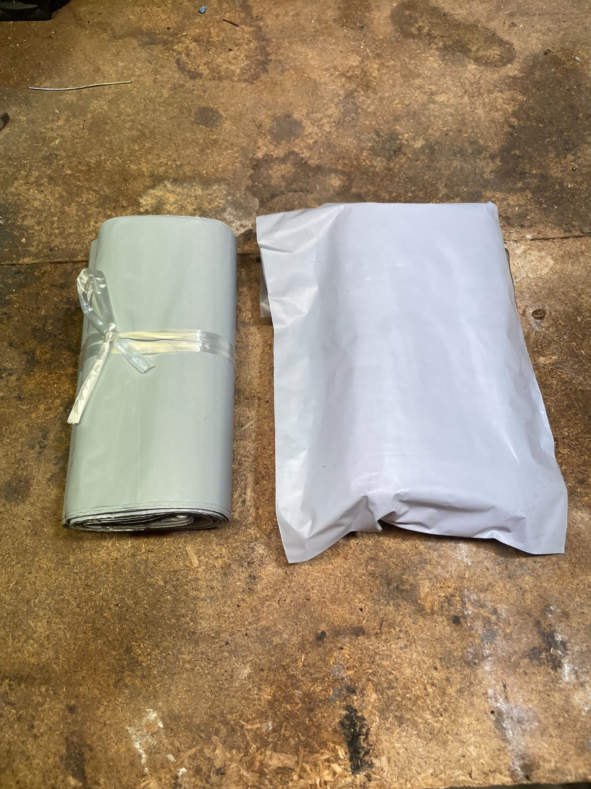 Extra Thick 9.8″ x 13.8″ 4 Mil Poly Mailer Premium Shipping Bag Sold in Bulk