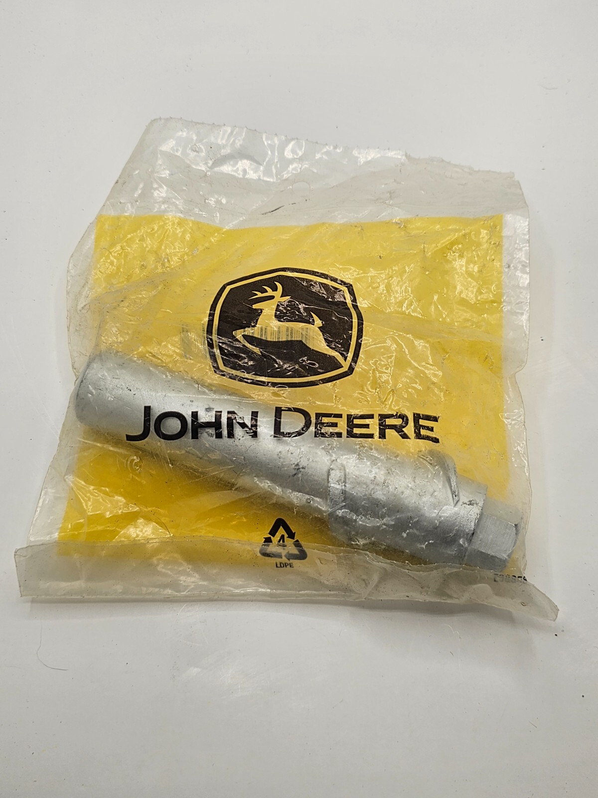 John Deere Tooth Retention Pin Fastener 5.8 in L x 1.5 in H, TK550P