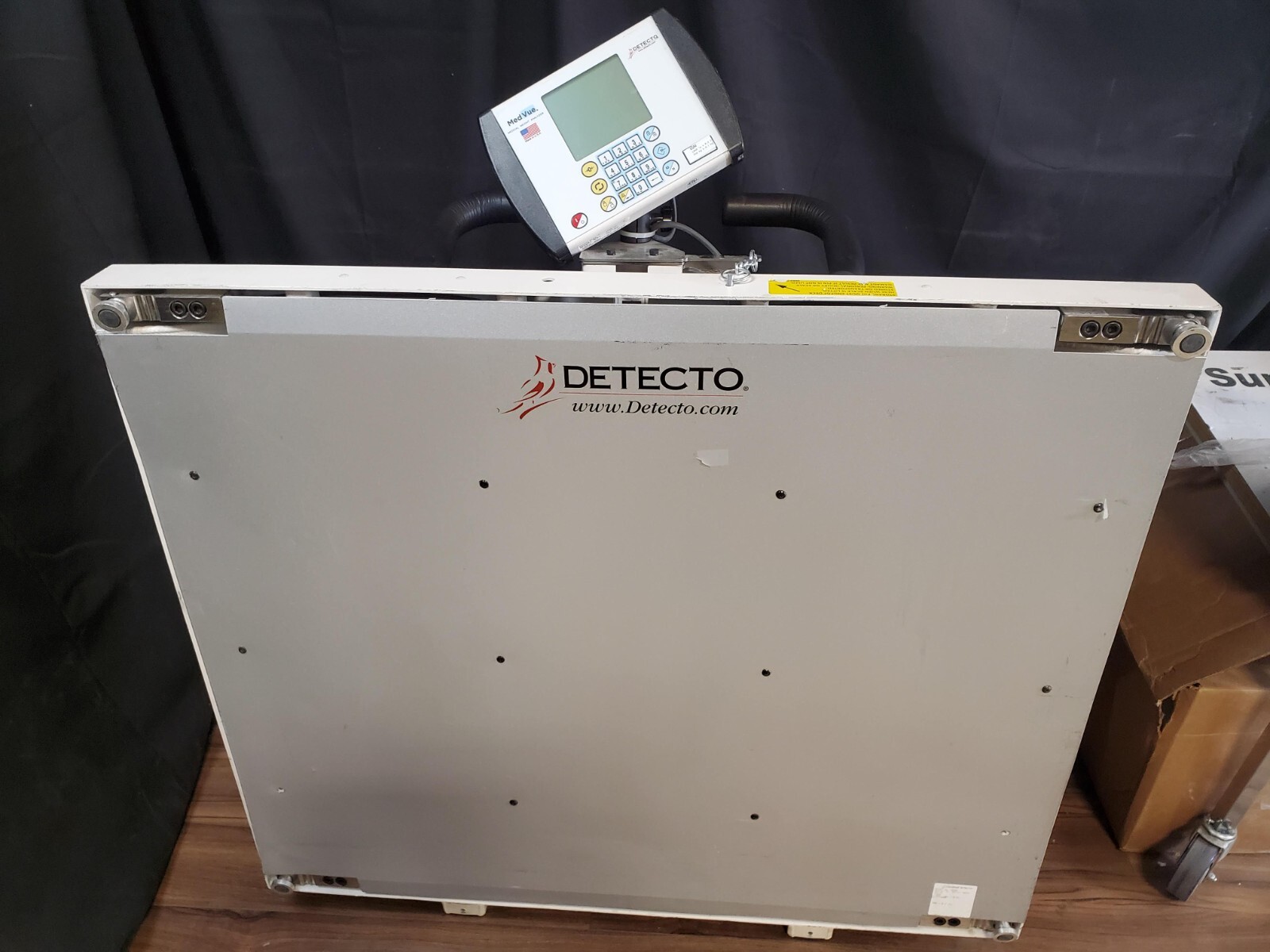 Detecto 6550 Wheelchair Scale