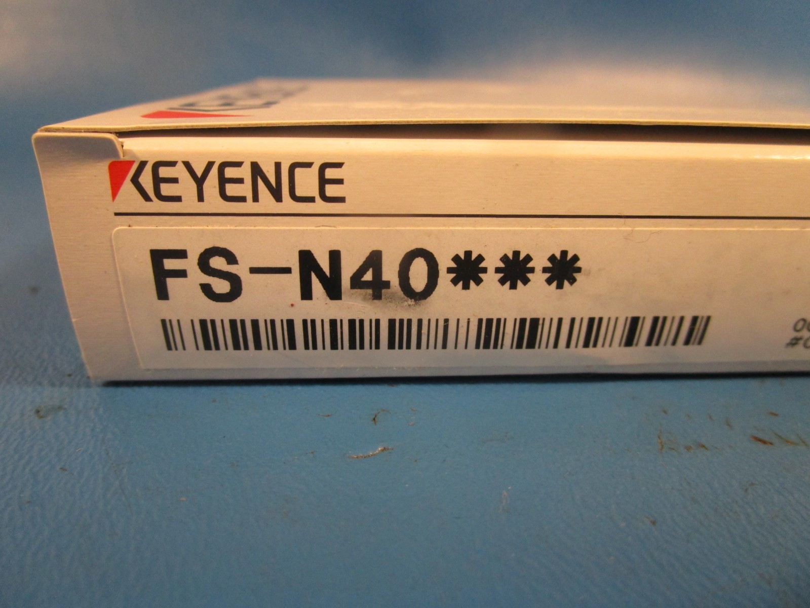 Keyence FS-N40, Digital Fiber Optic Sensor