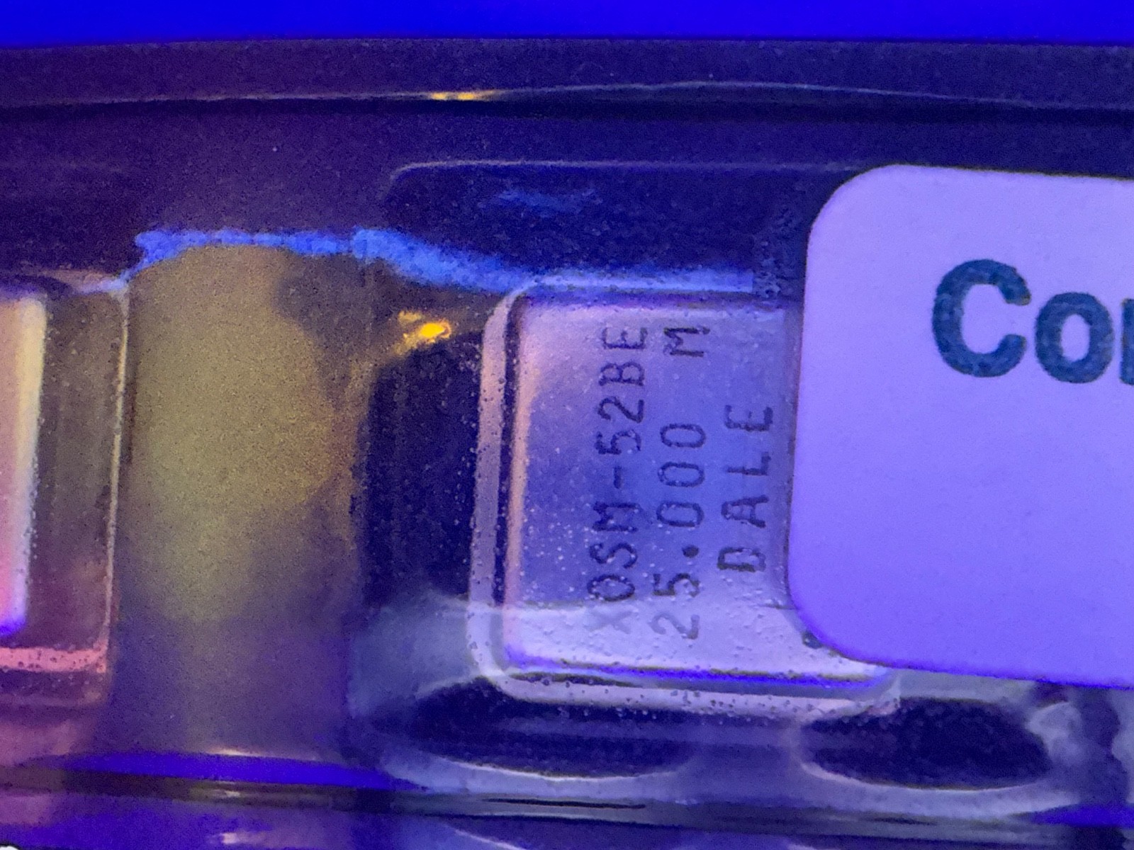DALE Crystal Oscillator XOSM-52BE 25.000 MZ 9623T