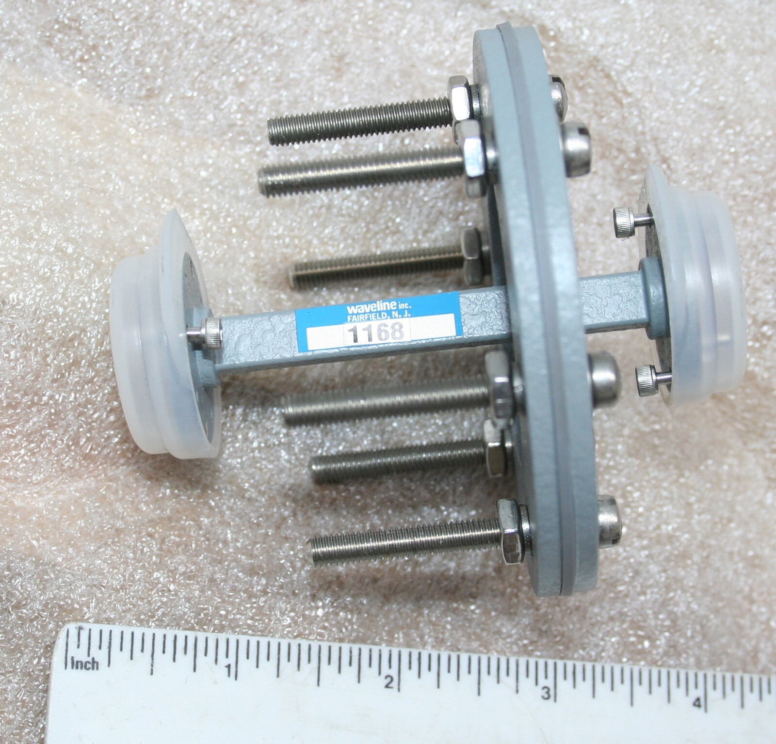 New NOS Waveline 1168 Bulkhead Flange Unit WR-22 33.0-50.0 GHz Waveguide