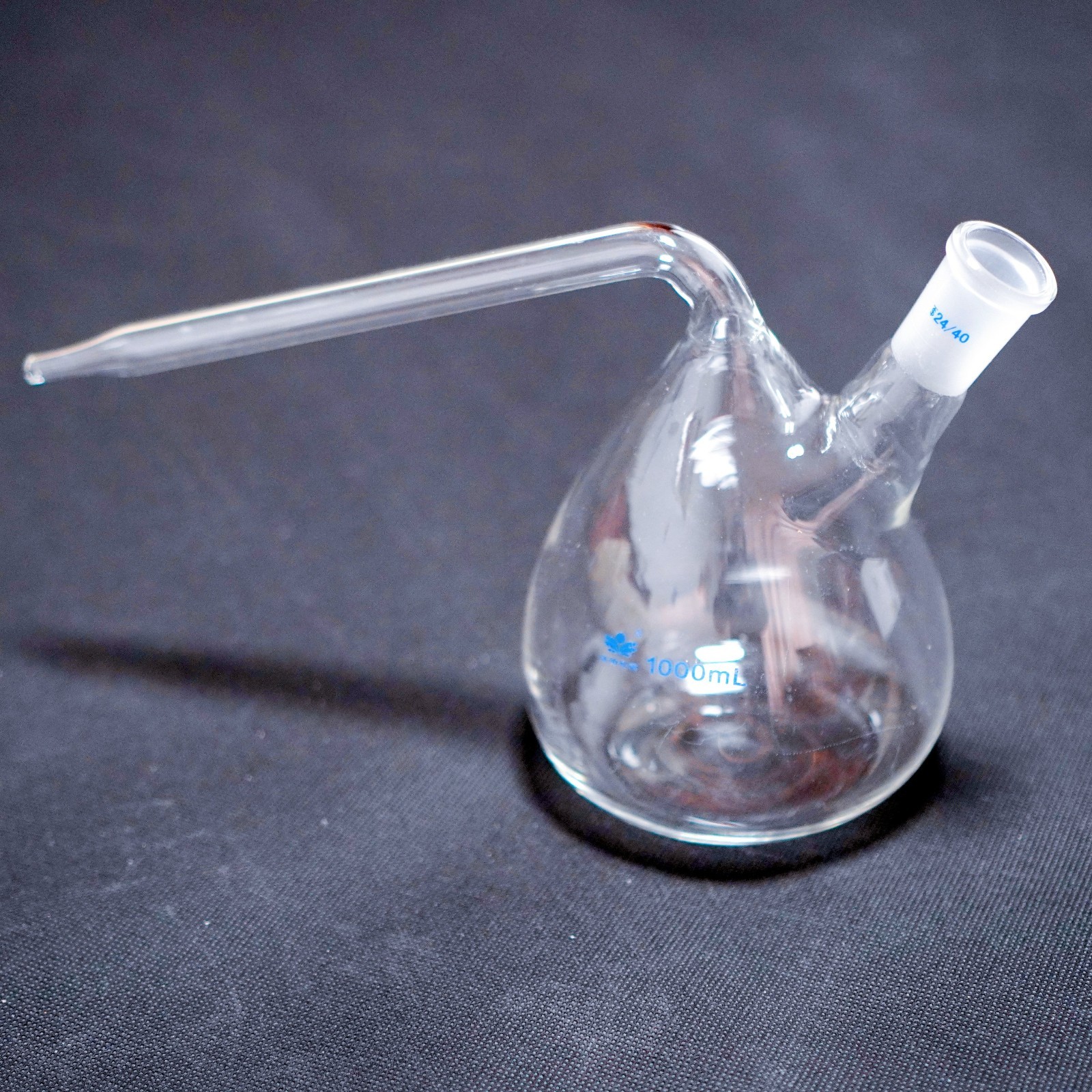 Lab glass retort flask distilling flask 1000 ml, 500 ml borosilicate glass