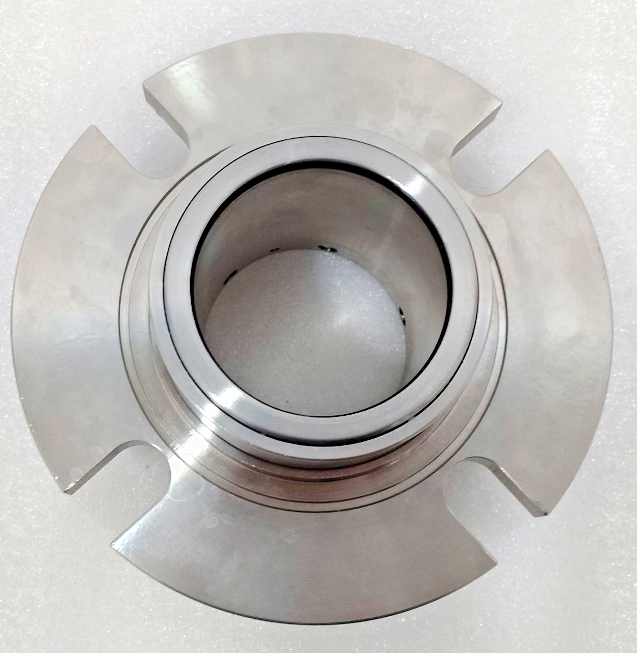 AESSEAL 2.500-20 AZA10530TSTCV01-20RG C.D.P DOUBLE MECHANICAL SEAL NEW