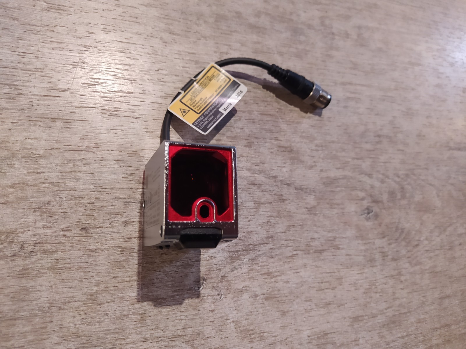 KEYENCE LR-TB5000C [NEW]