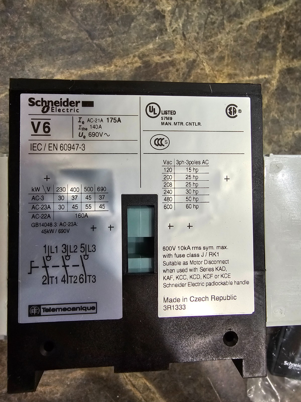 Schneider Electric VBF6 ON/OFF SWITCH DISCONNECT VBF6 175a 3 Pole Load Break