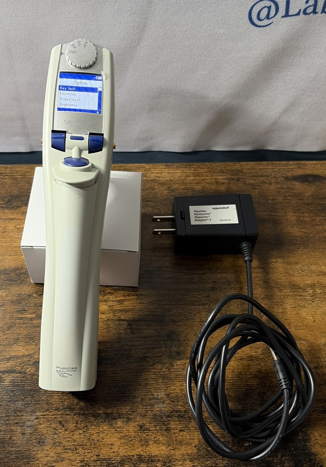 Eppendorf Repeater E3x ~ 1uL – 50mL electronic pipette with charger