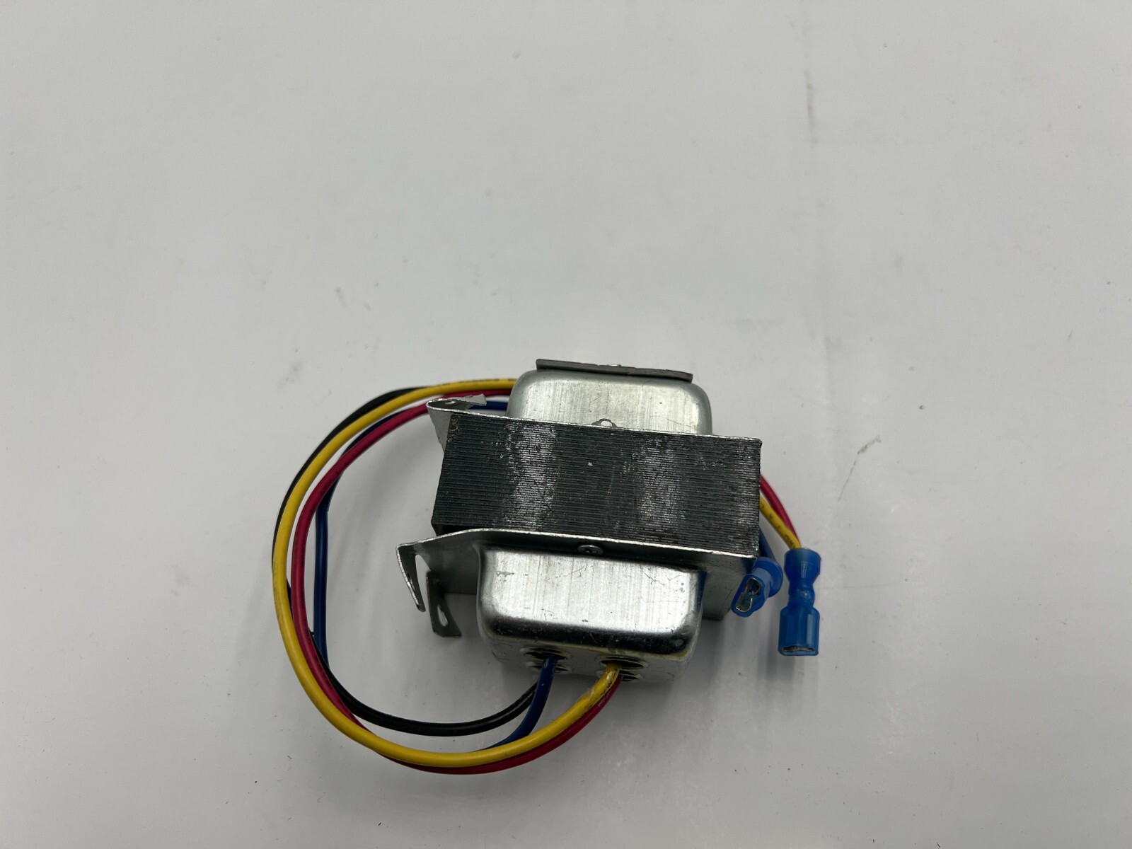 Ventronics Inc Transformer Model 8390-7469 50/60Hz 115VAC 1824NL