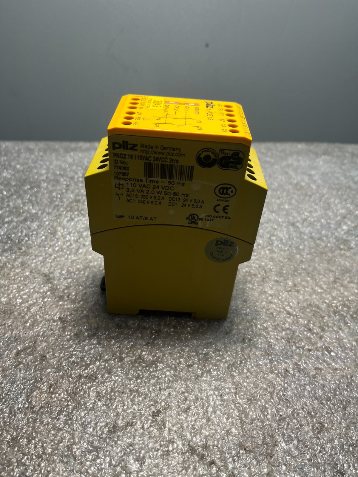 Philz PNOZ 16 – 110V AC 24V DC 2 N/o 774063