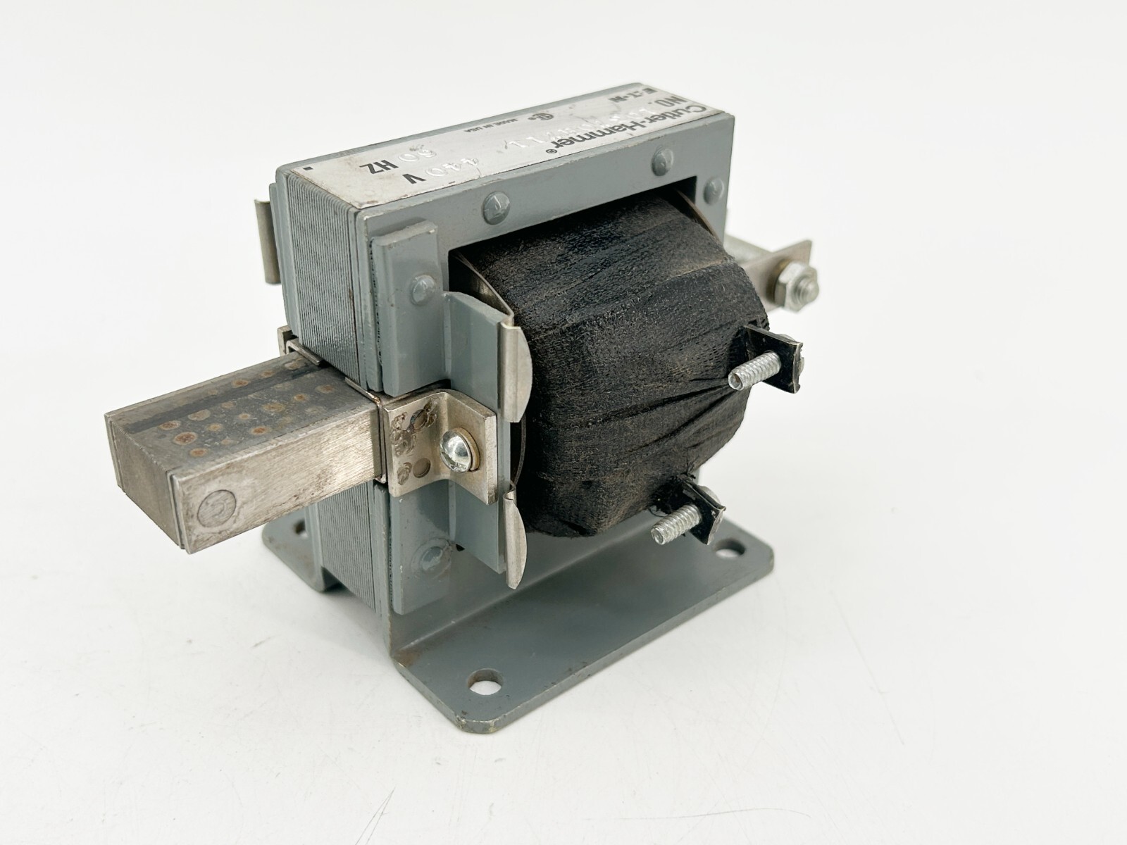 New Cutler Hammer 10370H711 Starter Solenoid 440V 60Hz