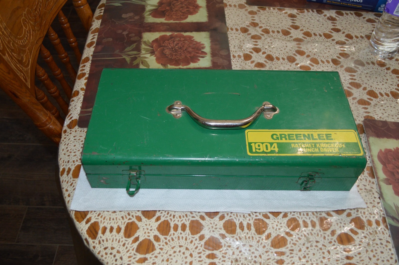 Greenlee Ratchet Knockout Driver Set 1904/1906SB with Case