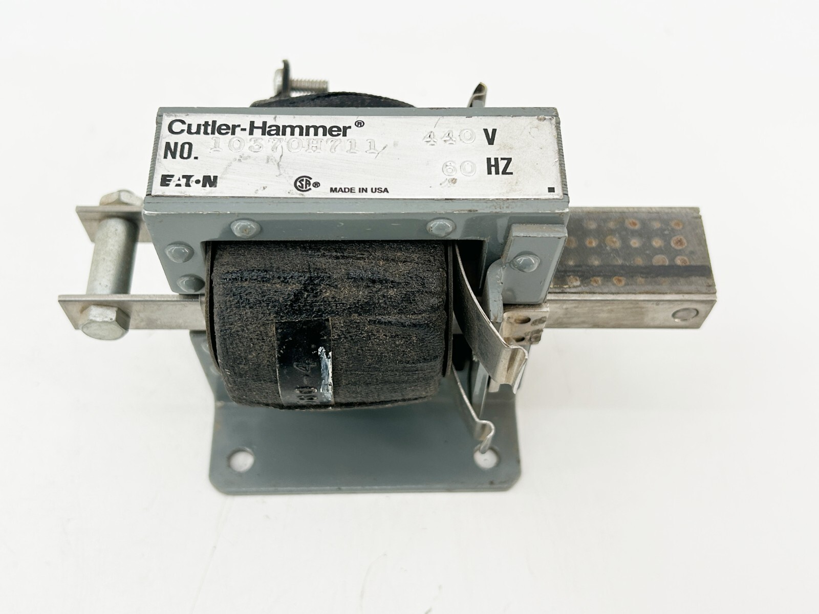 New Cutler Hammer 10370H711 Starter Solenoid 440V 60Hz